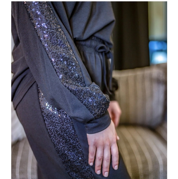 Lounge set - Picture 2 of 2